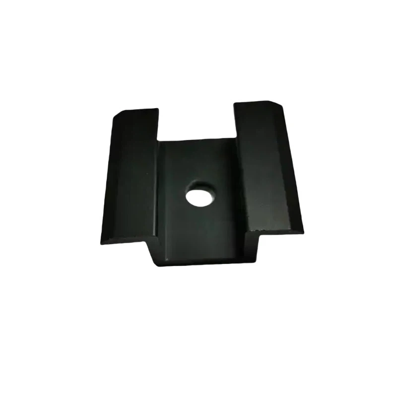 black_midde_clamp_3_800×800