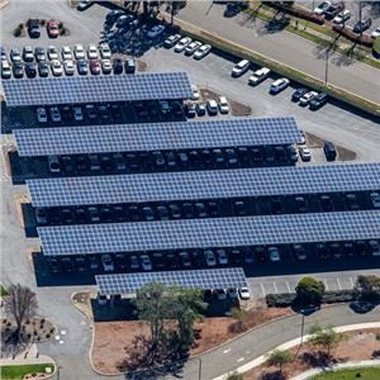 Güneş Enerjili Park Yapıları